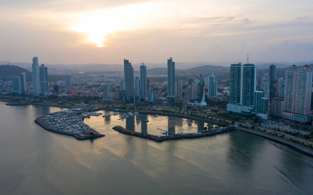 PANAMA CITY ESCAPE